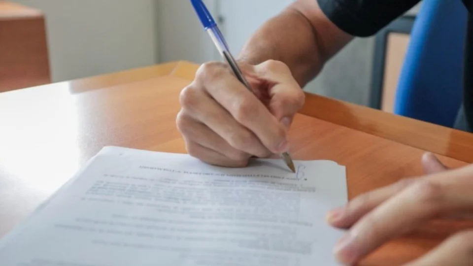 Processo seletivo em Porto Velho: Prefeitura  abre vagas para auxiliares; confira edital