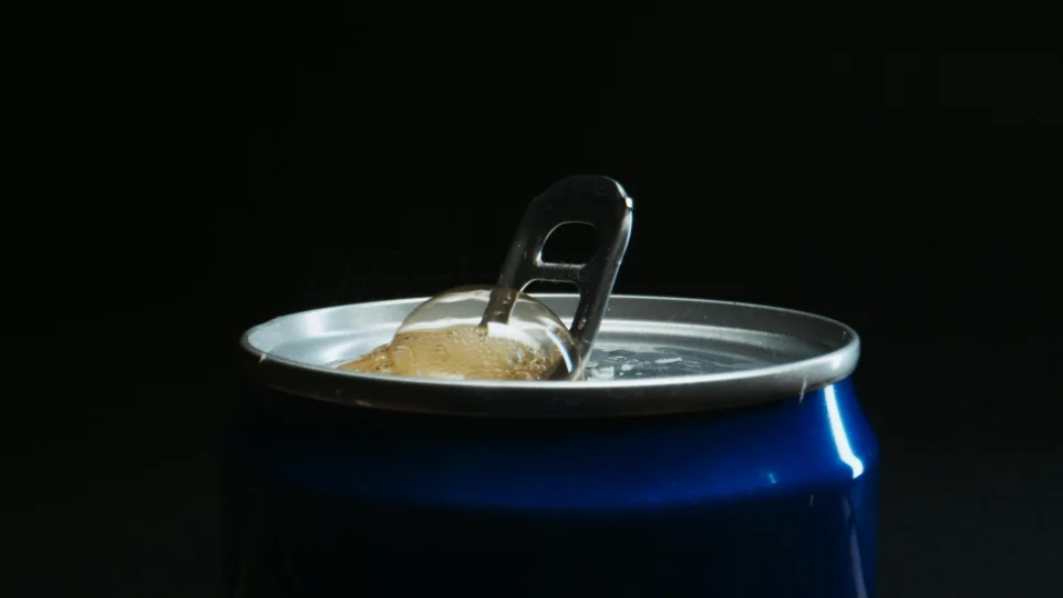 Qual refrigerante tem mais açúcar? A lista chocante que você precisa ver; veja ranking