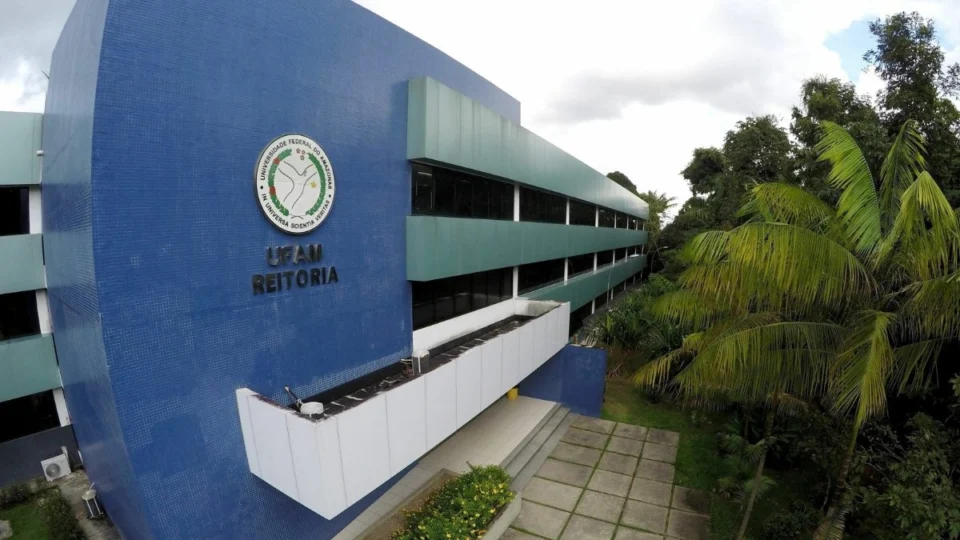 Ufam abre 1.905 vagas em processo seletivo para graduação em 2025