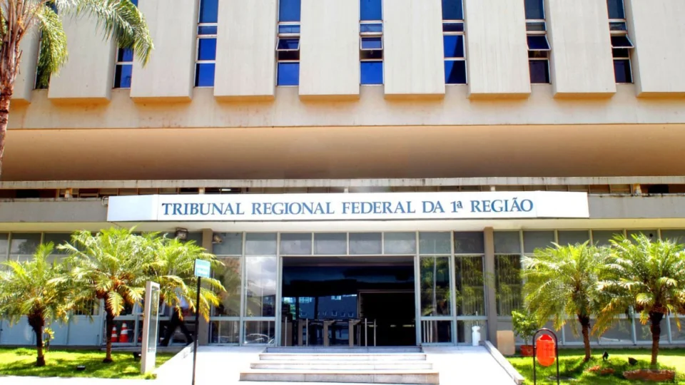 Concurso TRF-1 traz 50 vagas para juiz federal substituto; confira requisitos e quando se inscrever