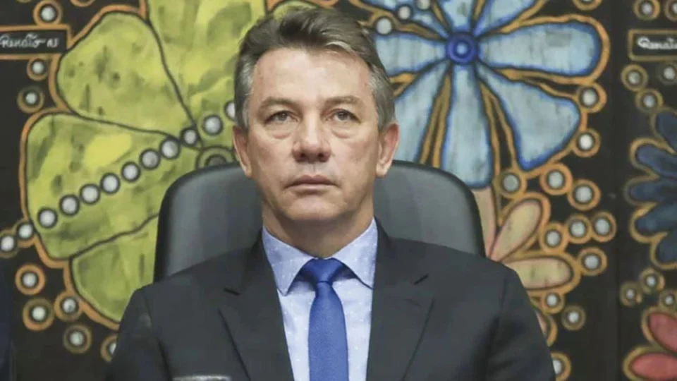 Sem pressa: TSE acumula pedidos de cassação contra Denarium, governador de Roraima