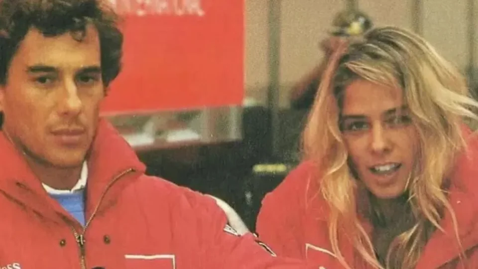 Ayrton Senna 65 anos: Adriane Galisteu posta foto rara e presta homenagem emocionante ao piloto