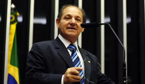 José Olímpio assume lugar de Eduardo Bolsonaro na Câmara dos Deputados