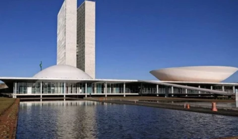 Oposição reage e tenta barrar aumento do IOF no Congresso