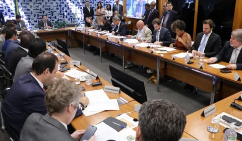 Após conflitos e atrasos, Câmara dos Deputados define comissões na próxima semana