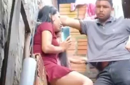 VÍDEO: homem invade casa e faz ex-companheira e filha de refém em Manaus