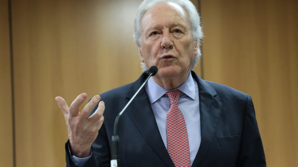 PEC da Segurança: negociações no Congresso são adiadas para abril