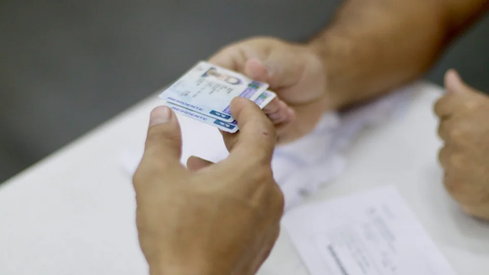 Migrantes podem retirar Registro Nacional Migratório em Manaus; saiba quando e onde