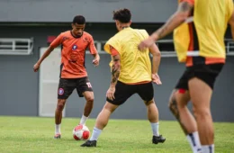 Campeonato Amazonense 2025: RPE Parintins defende série invicta de sete jogos na semifinal contra o Nacional