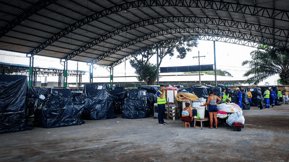 Rio Branco inicia retorno de famílias desalojadas pela enchente do Rio Acre