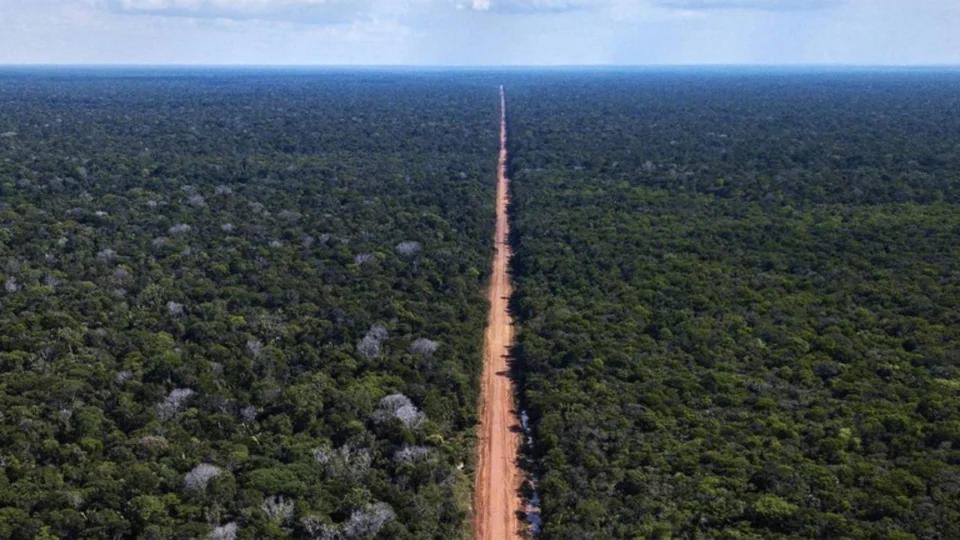 Acidente na BR-319, em Humaitá, sentido Porto Velho, deixa cinco mortos