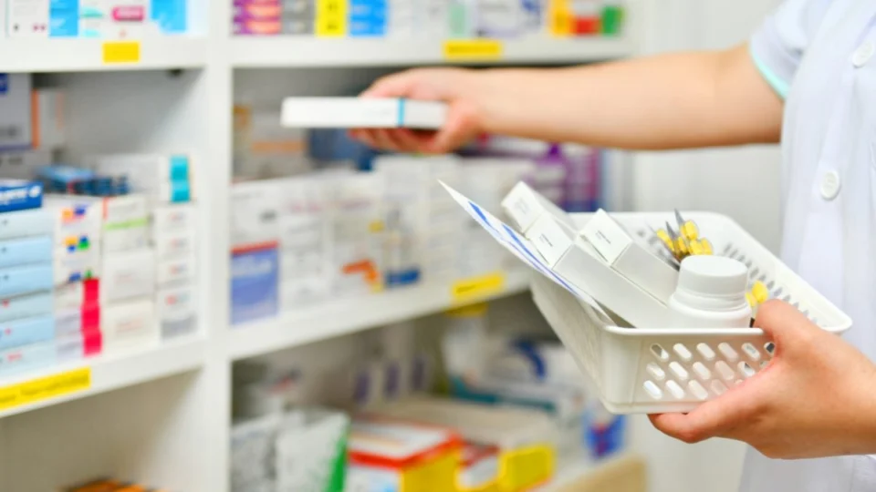 Drogaria em Boa Vista é condenada após relatos de mordidas e racismo contra funcionária