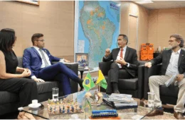 Gladson Cameli e Mailza Assis pedem ajuda federal para possível enchente no Acre