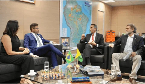 Gladson Cameli e Mailza Assis pedem ajuda federal para possível enchente no Acre