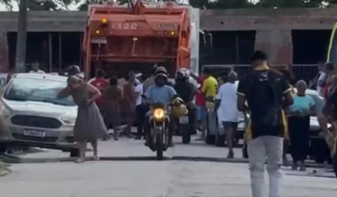 Idosa a caminho da igreja morre após ser atropelada por caminhão de lixo