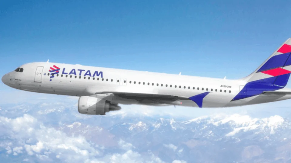 Justiça condena Latam a indenizar atleta do Acre impedido de competir; entenda