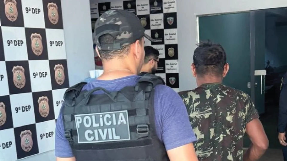 Homem é preso por estuprar a própria mãe idosa de 79 anos no Amazonas