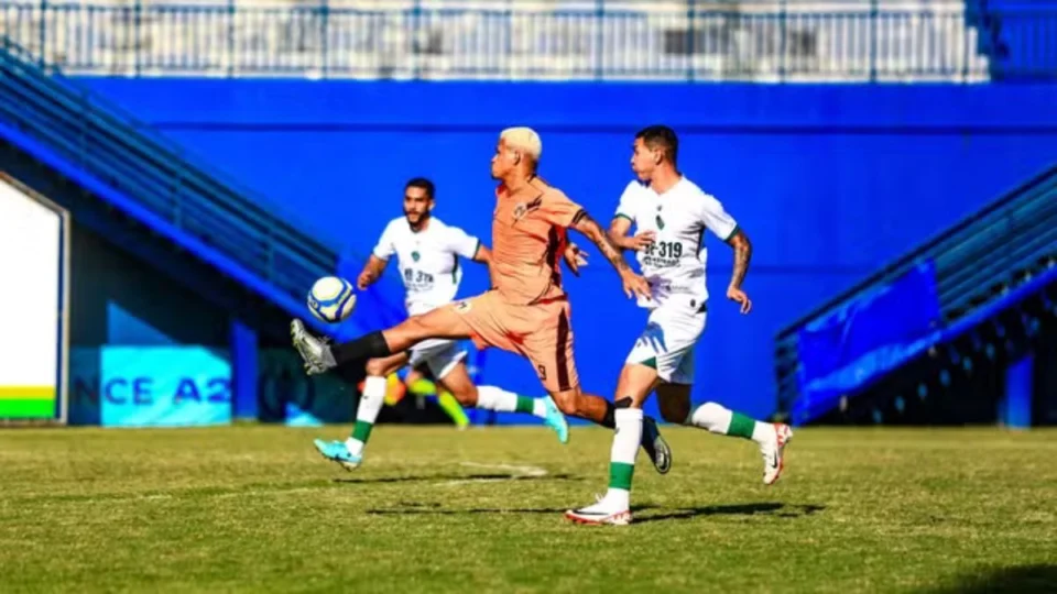 Manaus x Manauara: saiba onde assistir semifinal do Campeonato Amazonense 2025