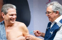 Ministro da Saúde, Alexandre Padilha, anuncia expansão da vacinação e melhorias do SUS no Paraná