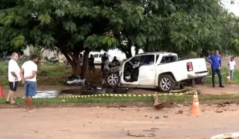 Motorista de carro morre após colidir com caminhão em Palmas