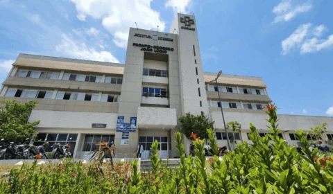 Homem esfaqueado é levado a hospital por ‘mulher misteriosa’ e morre em Manaus