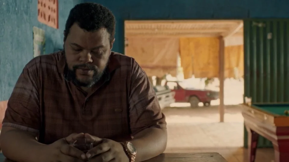 ‘Oeste Outra Vez’: onde assistir filme vencedor do Festival de Gramado? Veja trailer, elenco, estreia e mais