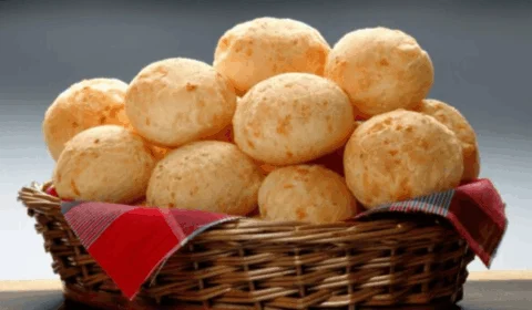 Receita fácil: pão de queijo no liquidificador em minutos