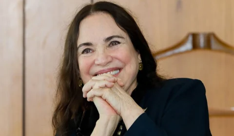 Regina Duarte deve mais de R$ 300 mil da Lei Rouanet