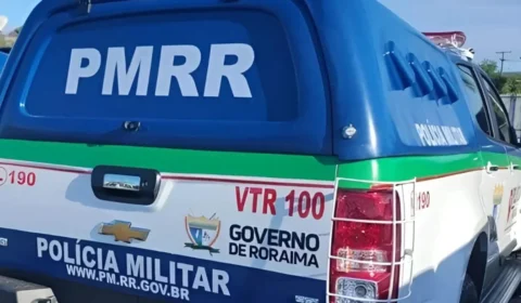 Jovem é preso por tráfico após tentar esconder drogas em mesa de sinuca