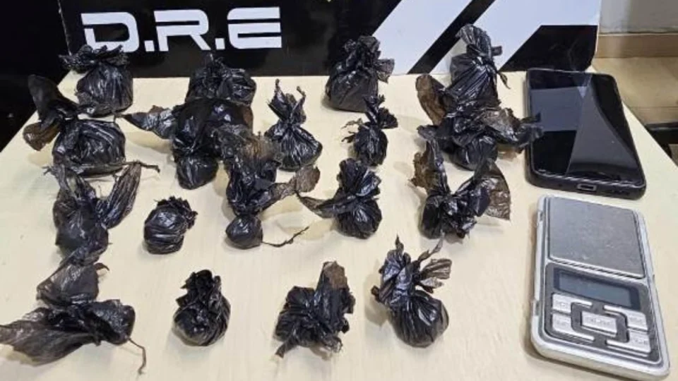 VÍDEO: Homem é preso em flagrante por tráfico de drogas em Boa Vista