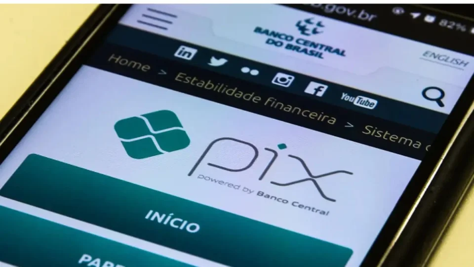 Pix para pagar boletos vai acabar? Banco Central explica mudanças no sistema