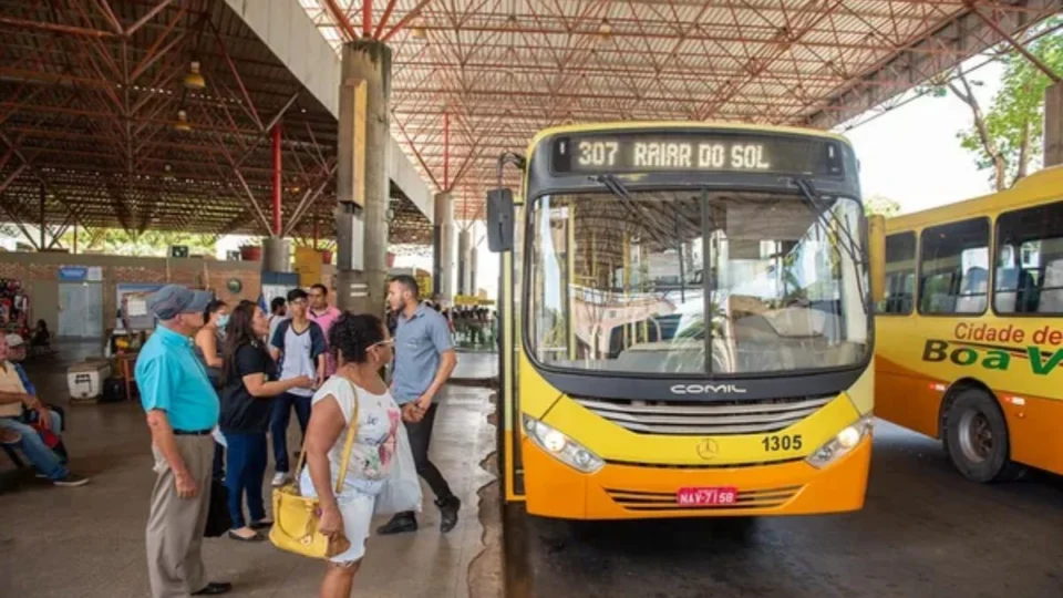 Prefeitura de Boa Vista mantém tarifa de ônibus e reajusta valor do lotação; veja quanto vai custar