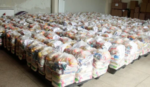 Cestas básicas são entregues às vítimas da cheia do Rio Madeira; veja como solicitar