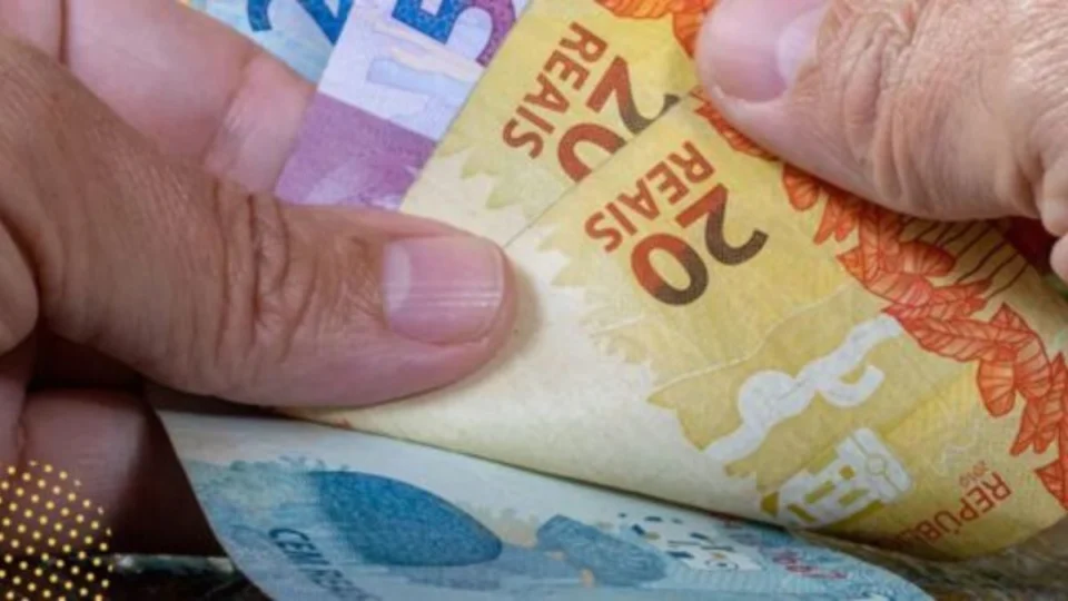 Lula envia projeto da Lei de Diretrizes Orçamentárias com mudança no salário mínimo