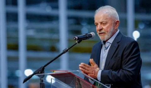 Lula sanciona Orçamento de 2025 com novo salário mínimo e previsão de superávit