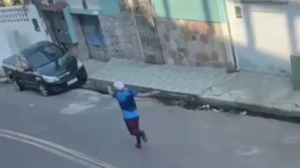 Pistoleiro é preso por matar açougueiro a tiros por dívida de R$ 100 mil em Manaus