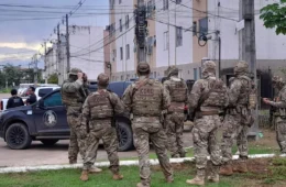 VÍDEOS: Polícia Civil realiza operação em condomínio de Porto Velho para combater facções criminosas