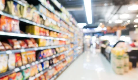 Promoções em supermercado  geram agitação e confusão em Vilhena; veja vídeo