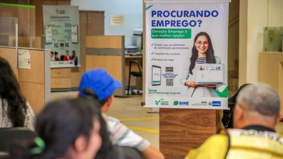 Rondônia se destaca na geração de emprego e renda com crescimento expressivo em 2025