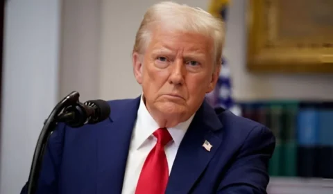 Dólar cai após Trump sinalizar acordo comercial entre EUA e China