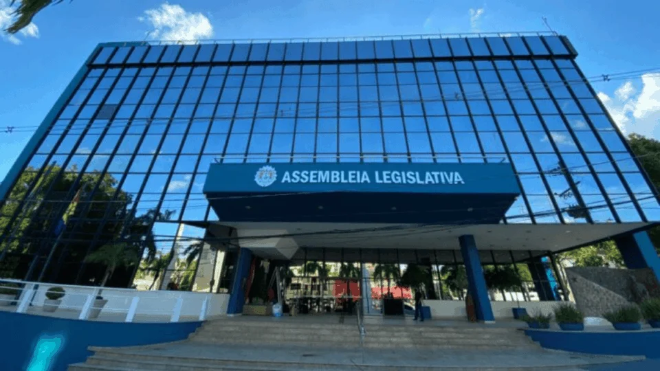 Quanto ganha um deputado estadual no Acre? Valor vai subir em 2026