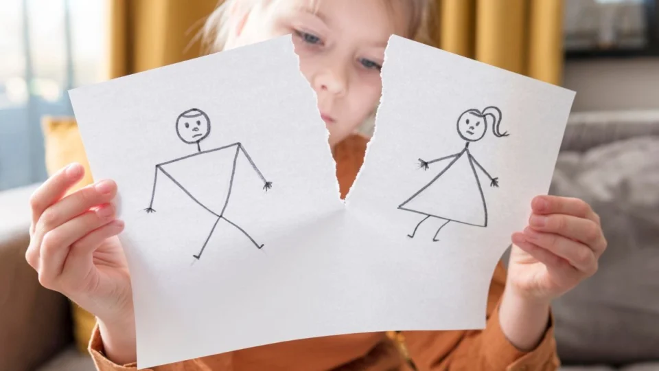 Dia Mundial de Combate à Alienação Parental (25/4): entenda o que é e porque combater