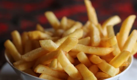 Batata frita na airfryer: todos os segredos para o resultado perfeito