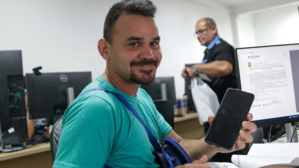RecuperaFone em Manaus: mais de 700 celulares aguardam o proprietário; veja lista