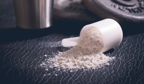 Anvisa proíbe 13 suplementos alimentares por irregularidades; veja quais