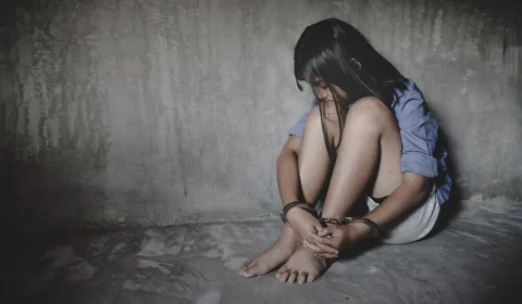 Irmãs fogem para casa abandonada após caçula ser estuprada pelo tio em Boa Vista