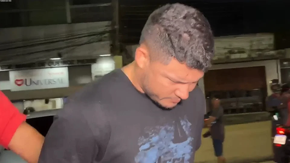 Suspeito é preso após agredir mulheres em briga de trânsito na saída de show em Manaus