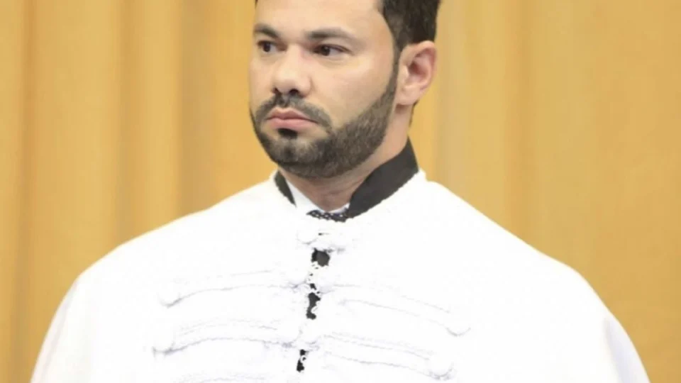 Ex-reitor da UERR é investigado por corrupção e fraudes milionárias na instituição