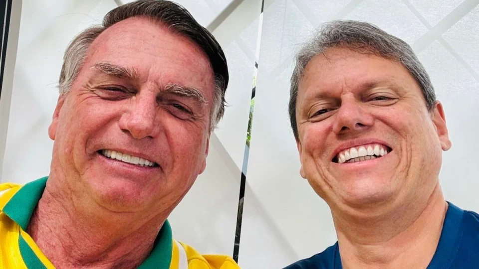 Manifestação na Paulista: Tarcísio posta foto com Bolsonaro antes de ato em SP