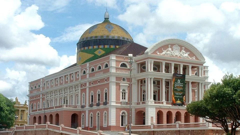 Teatro Amazonas abre hoje (1º/4)? Confira programação dos locais de visitação em Manaus
